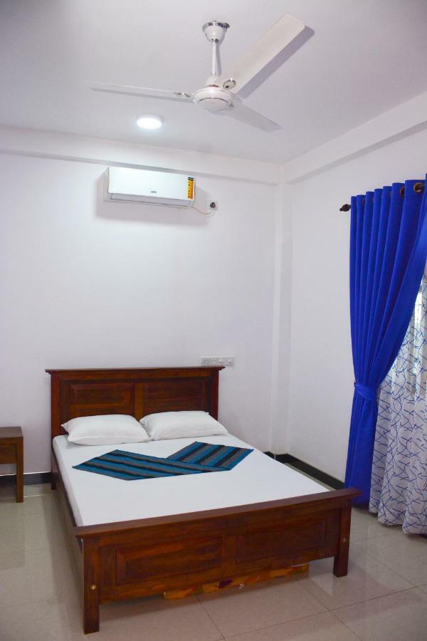 Hotel Brisa Marina Negombo Exterior foto
